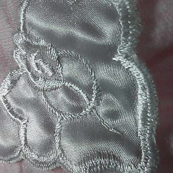 Granny Core,- Komar ladies  nightgown  sz medium - Picture 7 of 9